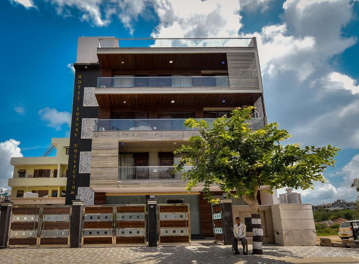 Hotel Luxury Collection Gurgaon Exterior photo