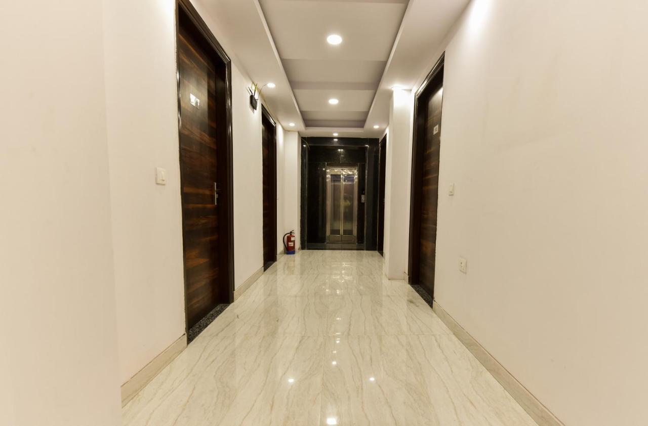 Hotel Luxury Collection Gurgaon Exterior photo